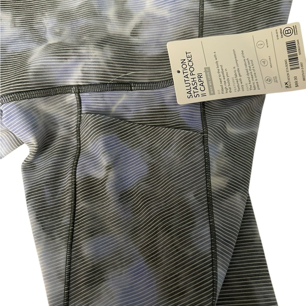 NWT Athleta Salutation Stash Pocket II Space Dye Blueish Gray Capri 2X - Picture 10 of 13